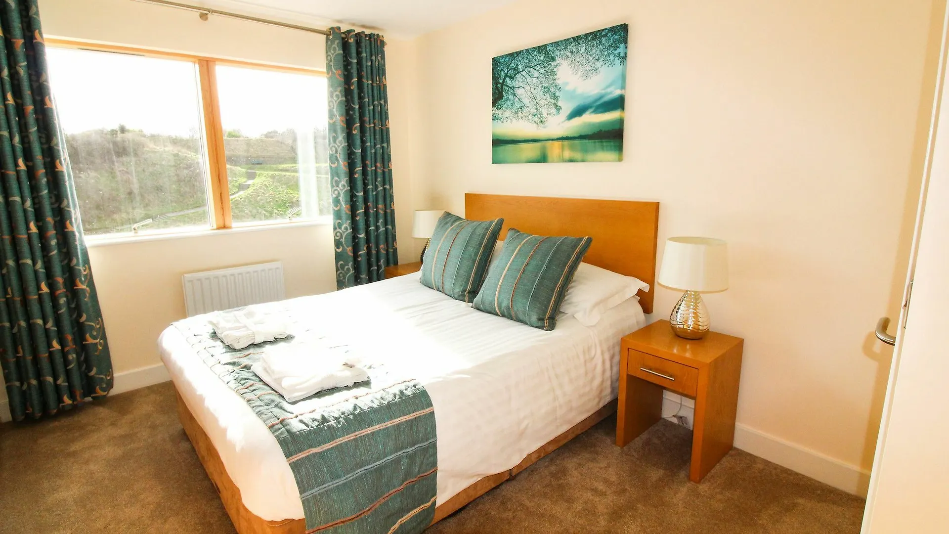 The Sands - Sea Front Apartments Scarborough