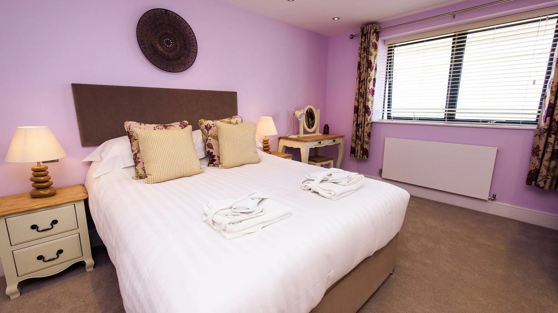 The Sands - Sea Front Apartments Scarborough